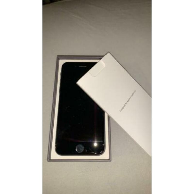 iPhone 8 met doos