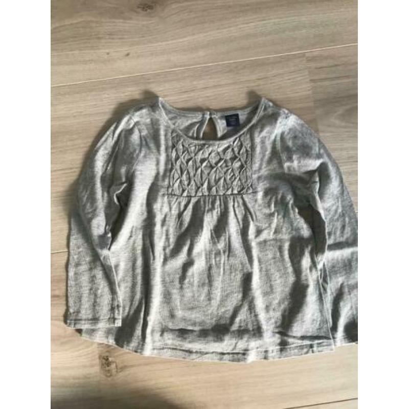 Mooie kledingset met basics mt 92