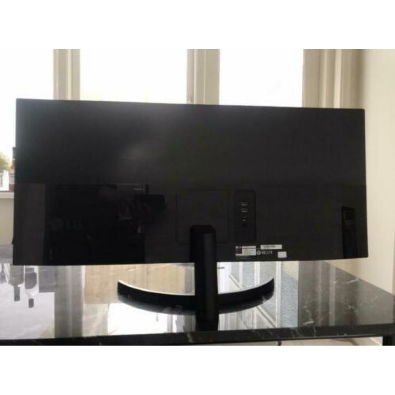 LG 34WK500-P - Ultrawide IPS Monitor - paar keer gebruikt
