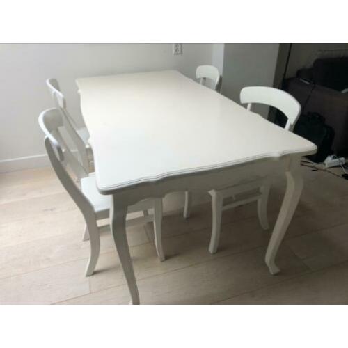 Mooie tafel incl 4 stoelen