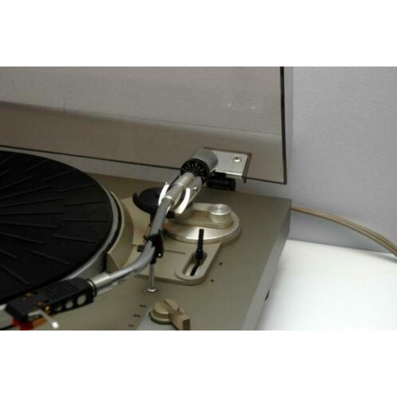 AKAI AP-103 platenspeler.
