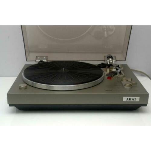 AKAI AP-103 platenspeler.