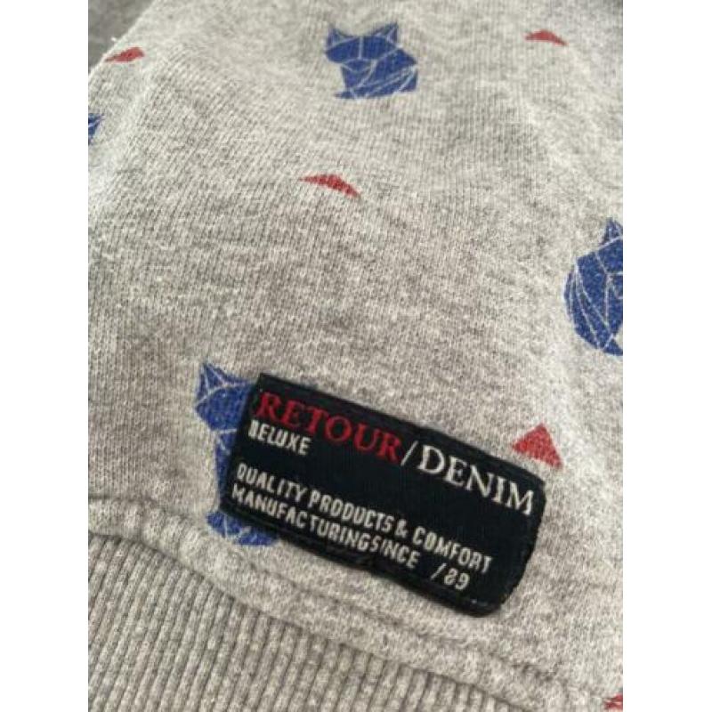 Nice trui retour denim grijs met print maat 9/10 (140)