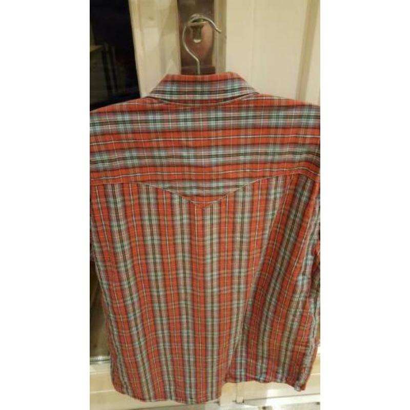 Levis Maat L