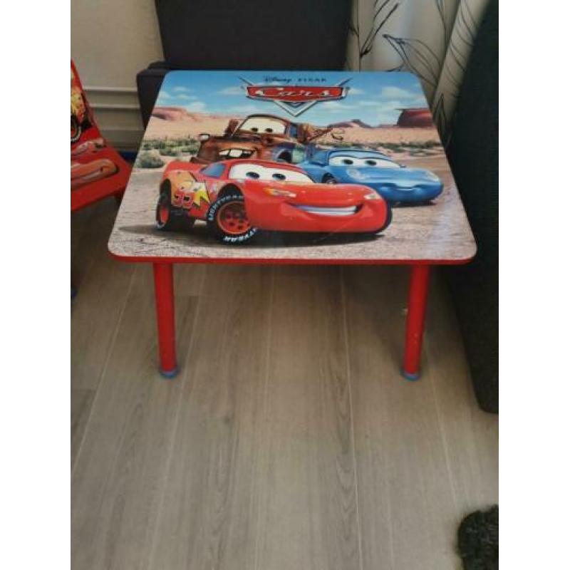 Cars set speelgoedkist en tafel met 2 stoelen