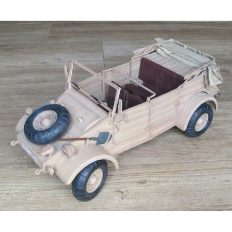Kubelwagen Type 82 Afrika-Corps WWII Tunisia / 1:6