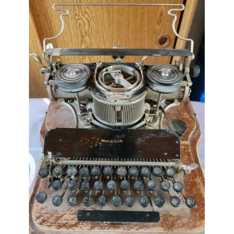 Antiek schrijfmachine