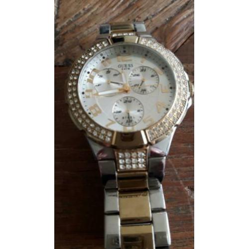 Guess dameshorloge met strasssteentjes en bicolerband
