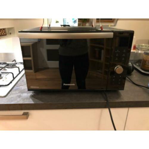 Panasonic combimagnetron (Panasonic NN-DF383BEPG)