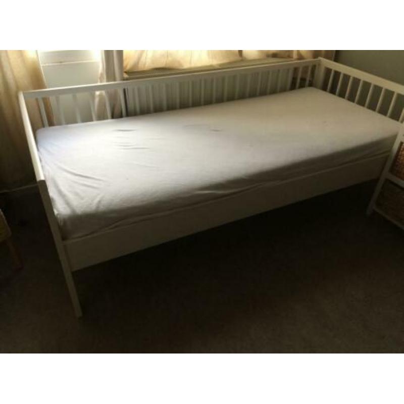 Kinderbed van ikea. 170 × 80