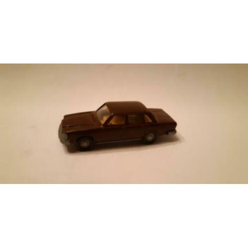 Volvo 264 miniatuur