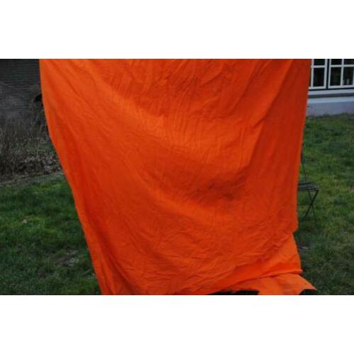 Oranje doek
