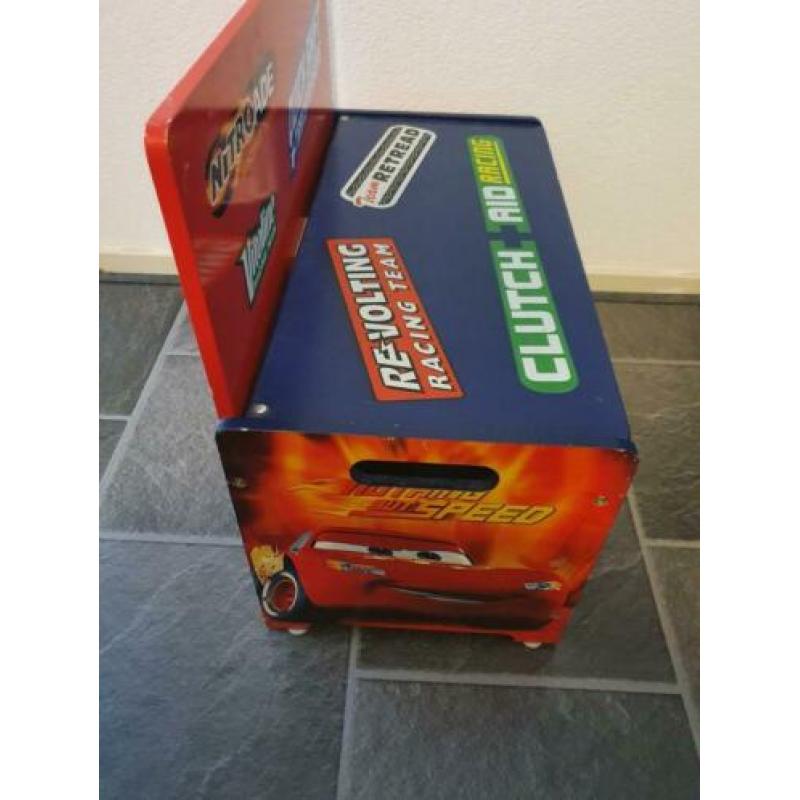 Cars set speelgoedkist en tafel met 2 stoelen
