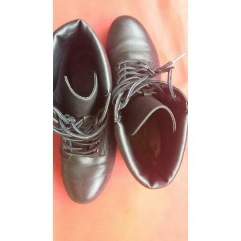 Zwarte modieuze boots/kistjes, Landrover, 38