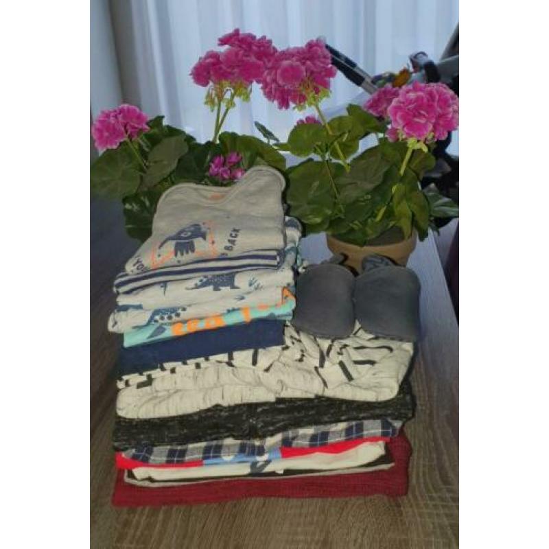 Pakket jongens babykleding maat 62, 15 stuks