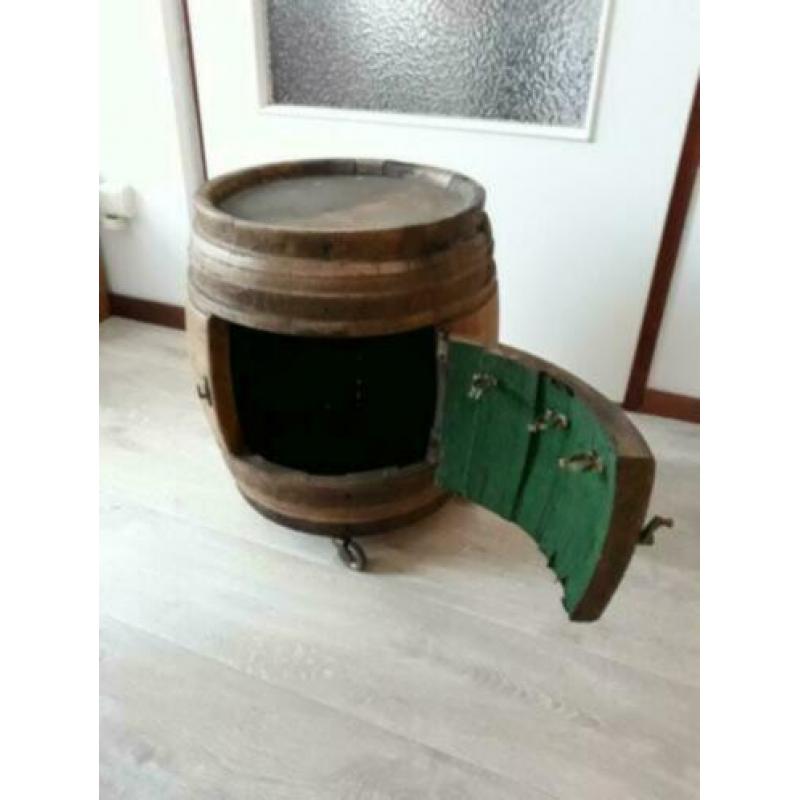 te koop heel leuk wijnvat