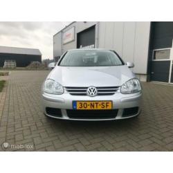 Volkswagen Golf 1.6 FSI Trendline ZEER NETJES!AIRCO/CRUISE!