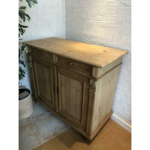 Mooi houten dressoir