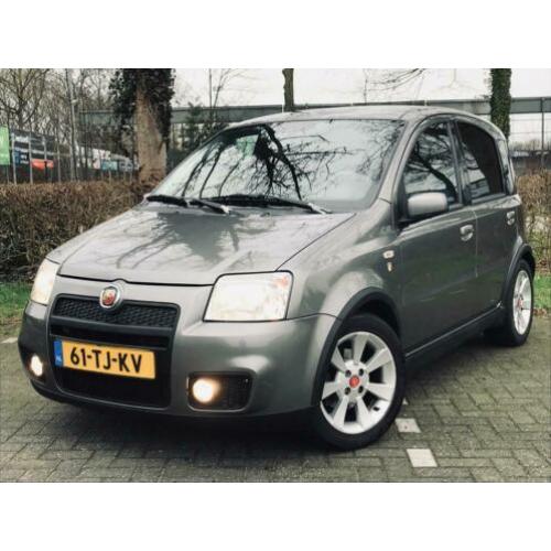 Fiat Panda 1.4 16V 100HP 2006 127.000km NAP Prachtige Panda!
