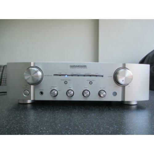 Marantz PM 8003