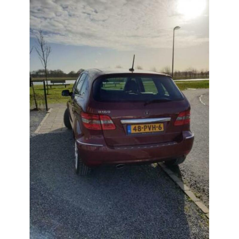 Mercedes B-Klasse B160 2011 Bordeaux Automaat APK APR 2011