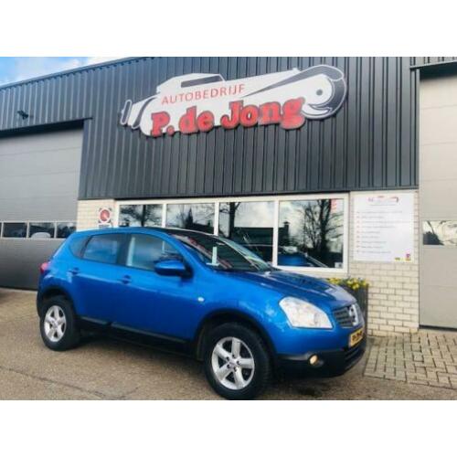 NISSAN Qashqai 1.6i Panoramadak--Trekhaak--Navigatie--Camera