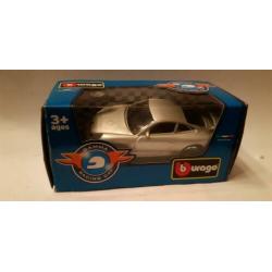 Porsche 911 Carrera 1:43