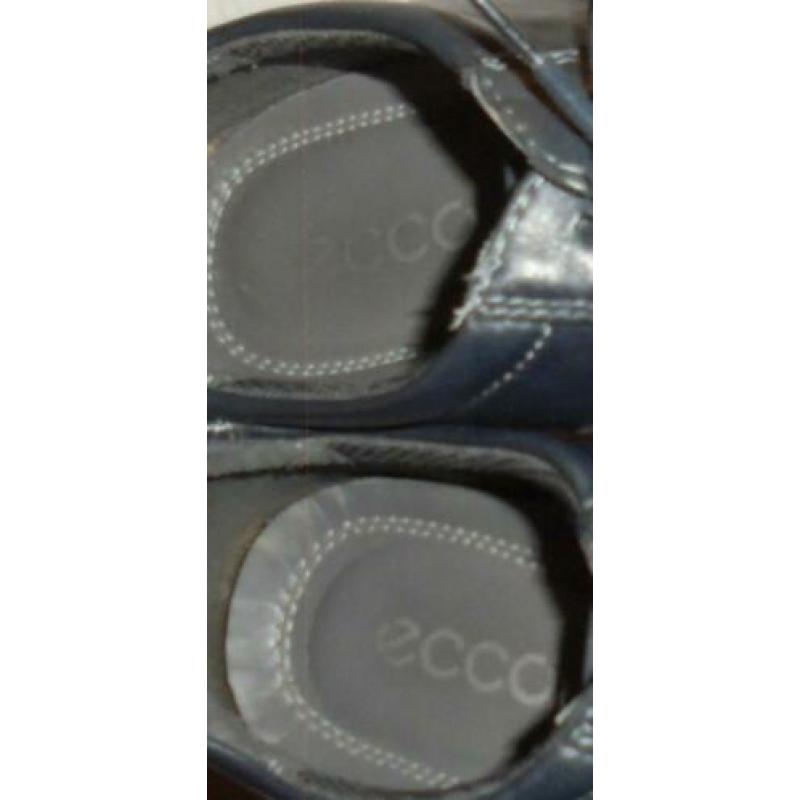 P46) blauw leer ecco schoenen maat 41 veter leer binnen en b
