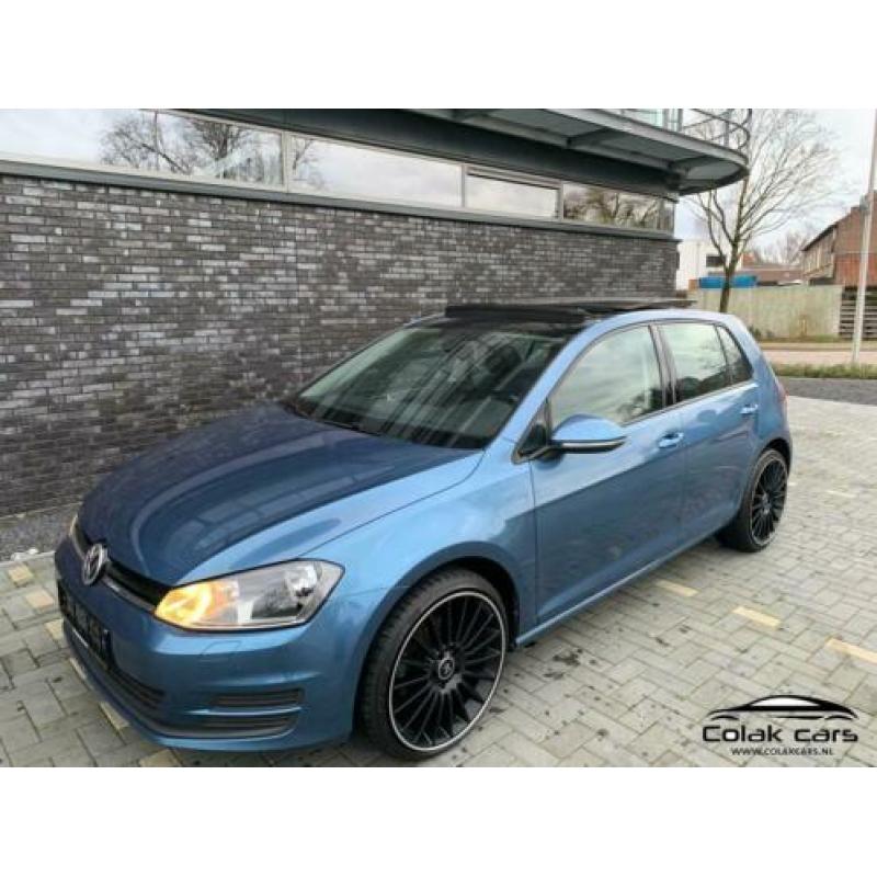 Volkswagen Golf 2.0 TDI DSG Highline Pano 97Dkm Nieuwstaat!