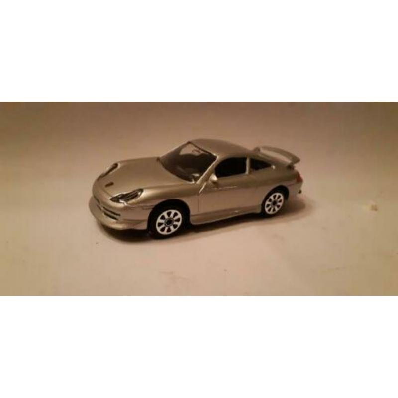 Porsche 911 Carrera 1:43