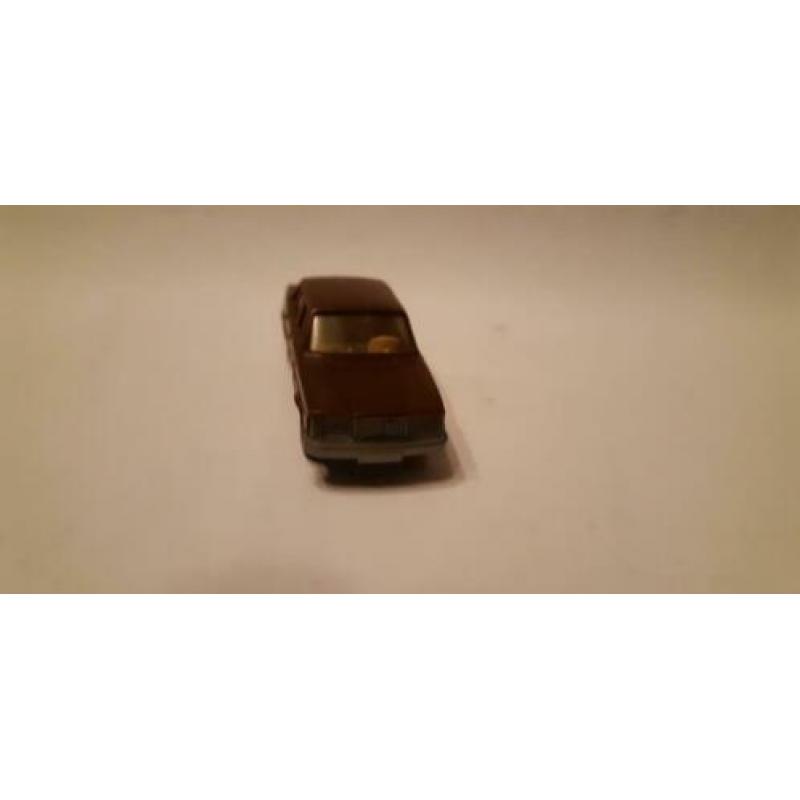 Volvo 264 miniatuur