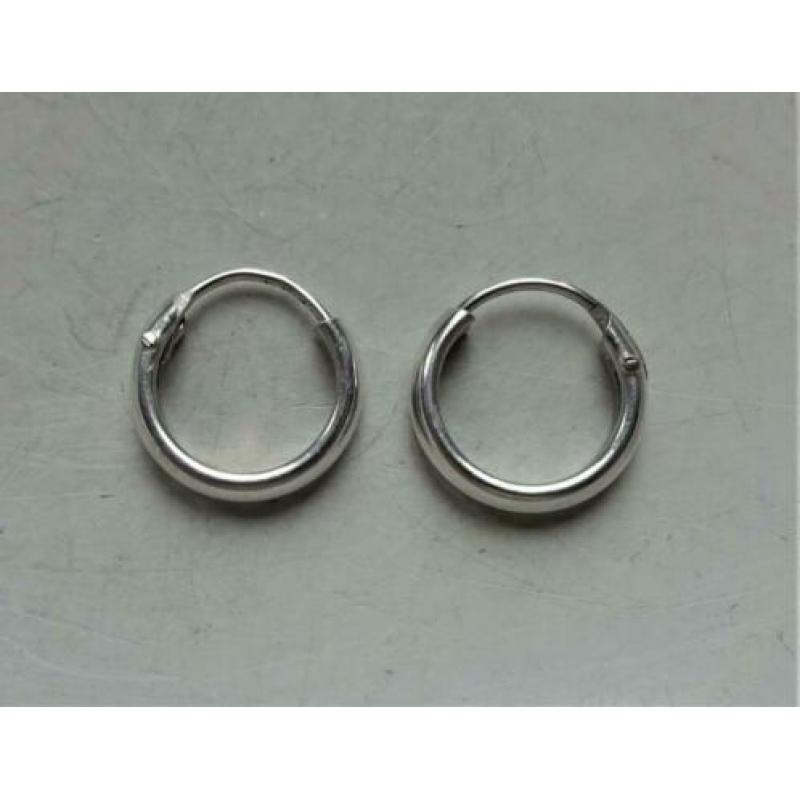 Zilveren creool oorbellen: 13 mm