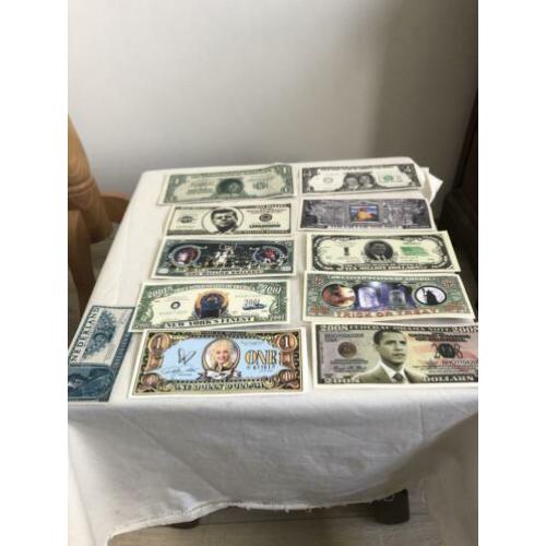 11 ansichtkaarten biljetten