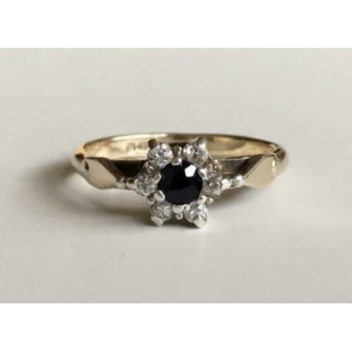 Goud en zilver ring saffier 0,12 kt diamant