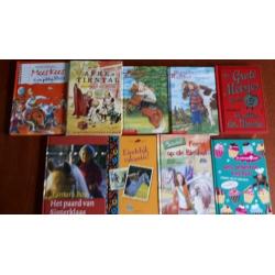 Pakket boeken meisje vanaf ongeveer 8 jaar 25 stuks