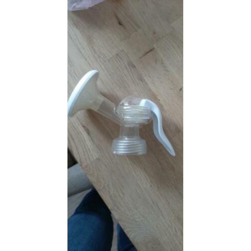 Avent elektrische kolf + handkolf + flesjes + bewaarbakjes
