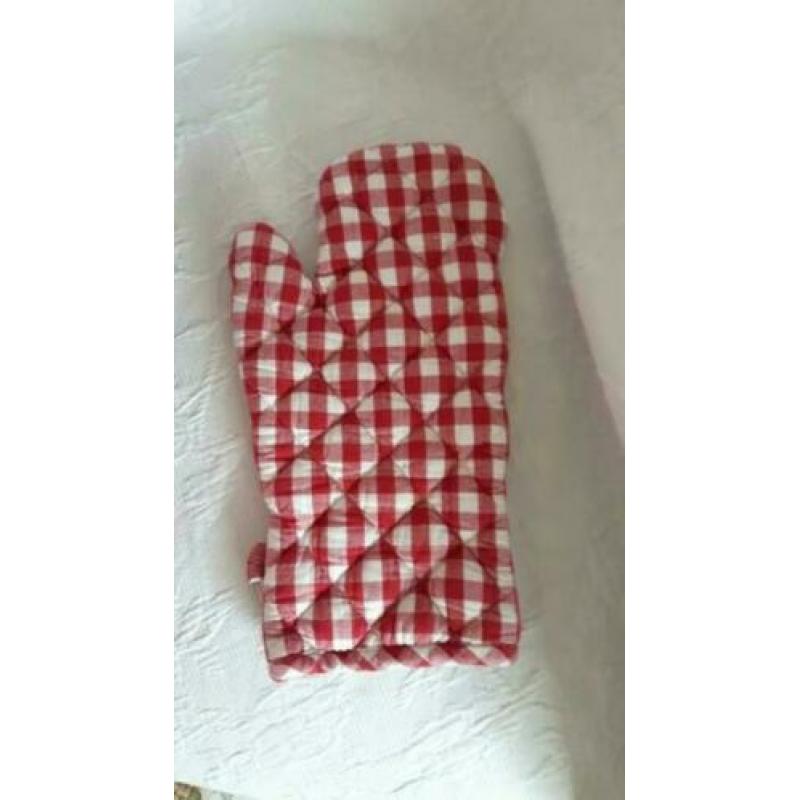 Keukenschort ovenwant en 2 pannelappen rood wit geruit