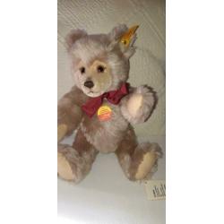 Mooie steiff beer 35cm.