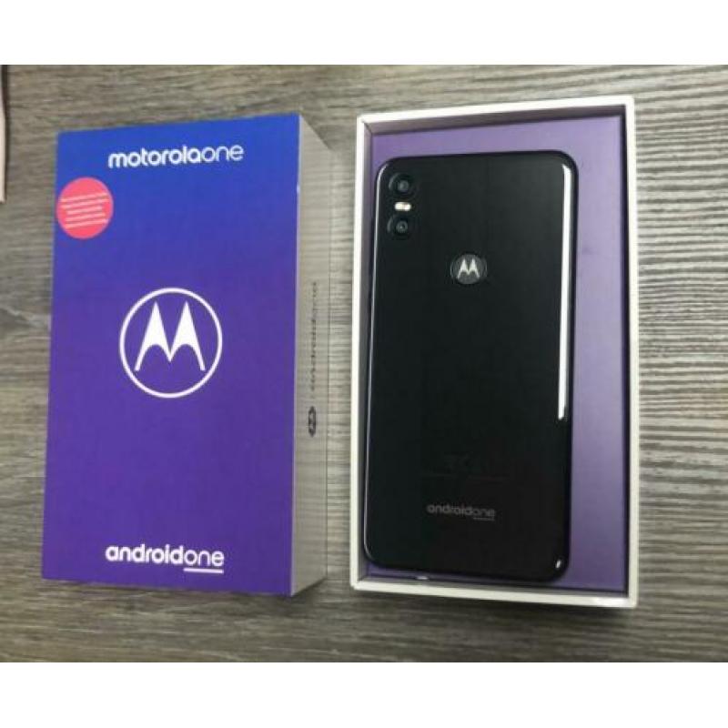 Motorola One - 32GB - Zwart
