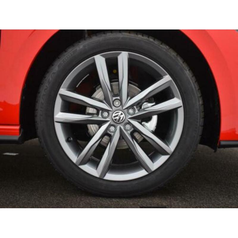 Volkswagen Polo 1.0 TSI 95Pk Highline 17 inch | Navigatie |