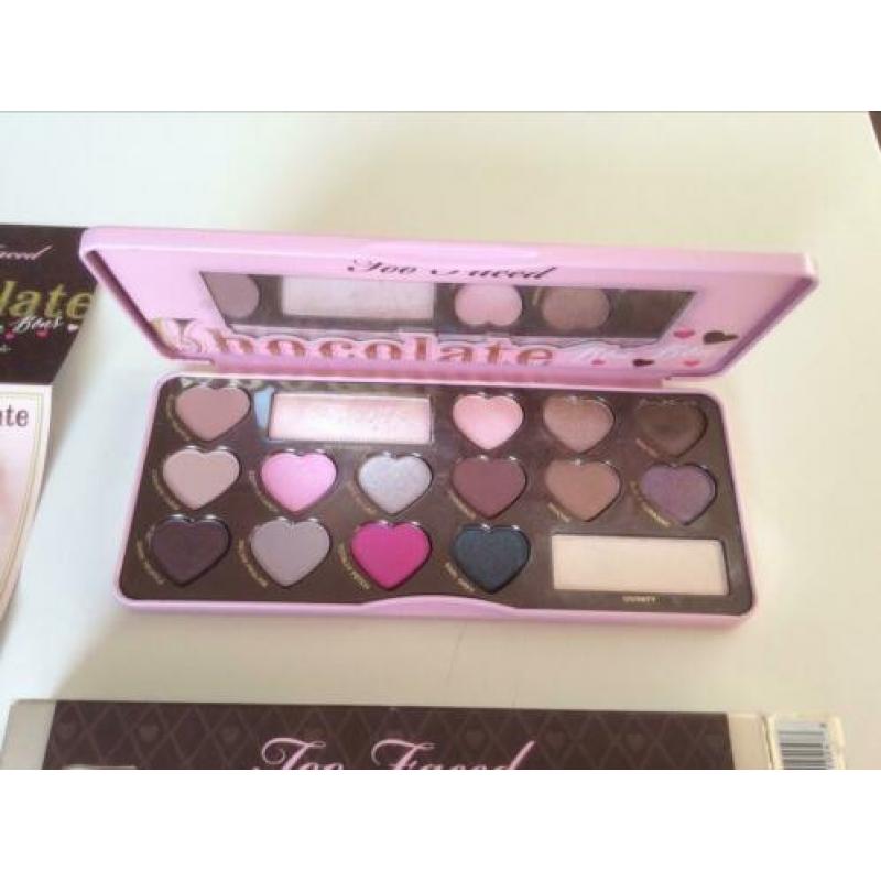 Too faced chocolate bon bons eyeshadow palette