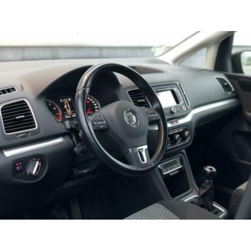Volkswagen Sharan 1.4 TSI Trendline | LM velgen | Trekhaak |