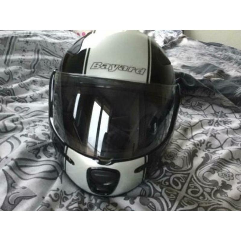 Bayard helm
