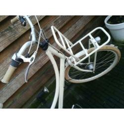 Nette damesfiets: Batavus Diva, framemaat 50