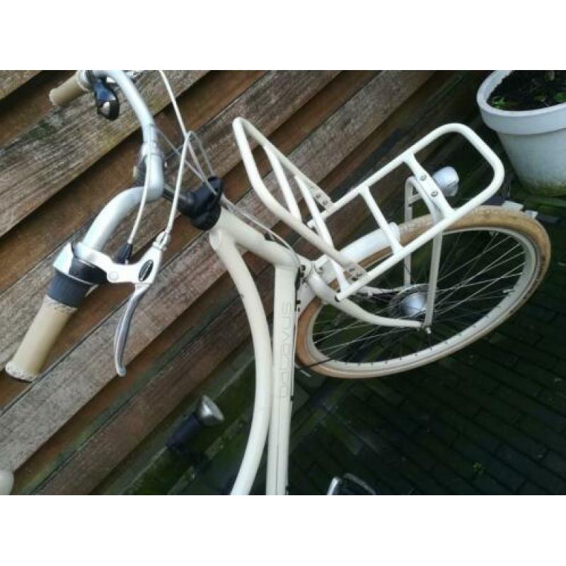 Nette damesfiets: Batavus Diva, framemaat 50