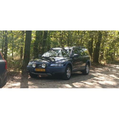 Volvo V70 2.4 T XC 4WD AUT 2001 Blauw