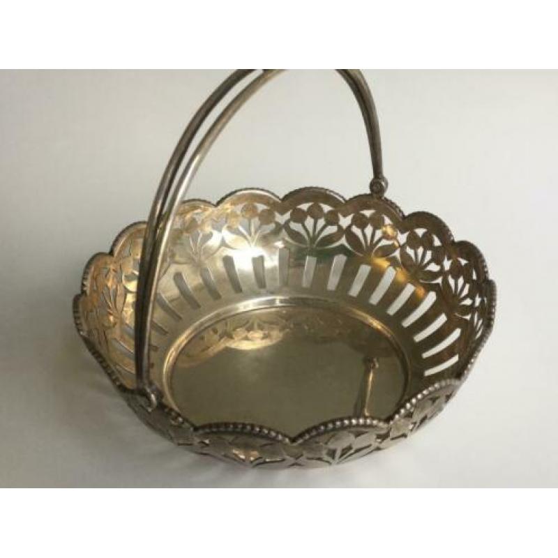 Zilveren Mand, 13x13 cm. 155 gram , 830, 5 merken.