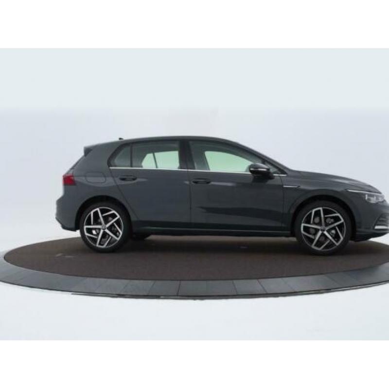 Volkswagen Golf 1.5 eTSI Style | Panoramadak | (bj 2020)