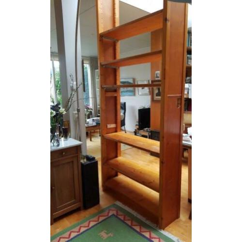 solide houten Bruynzeel Monta boekenrek / magazijnstelling