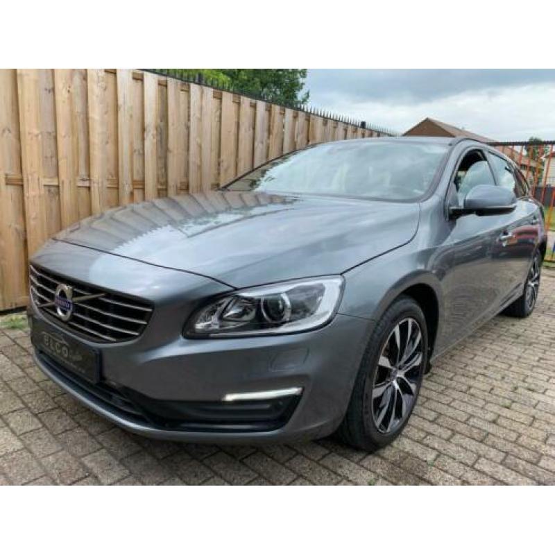 Volvo V60 D3 150pk Ocean Race / 6/12 M Garantie